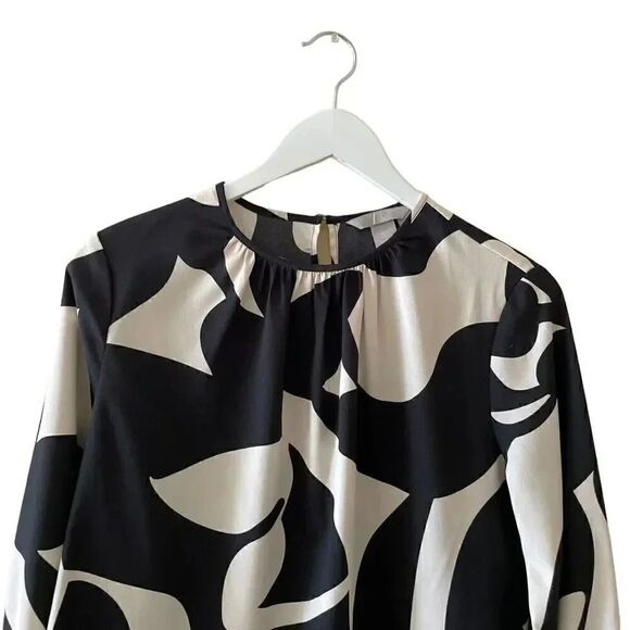 H& M Black Cream Key Hole Button Back Closure Abstract Round Neck SZ S #1588 - Picture 6 of 13